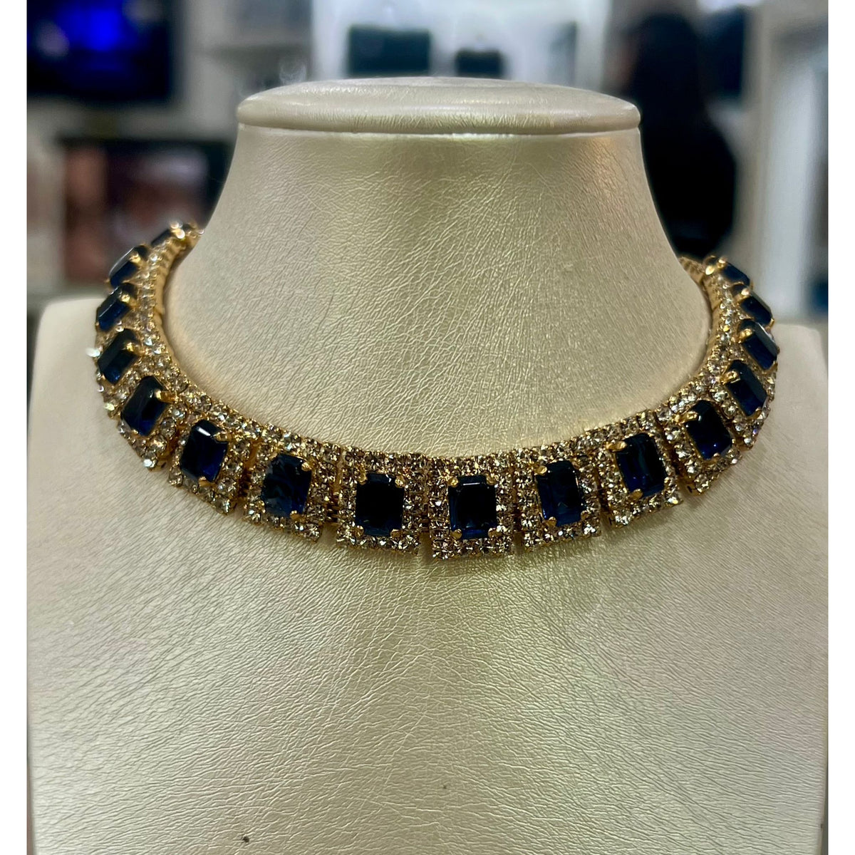 Collana Marika